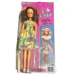 M&C Betty Teen Fashion Doll Casual Collection NIB